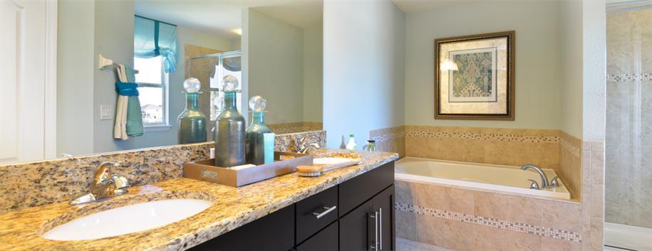 Photo of Lucaya Lake Club Parkside in Riverview, FL 33579