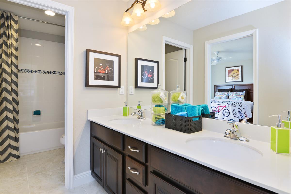 Photo of Lucaya Lake Club - Signature in Riverview, FL 33579
