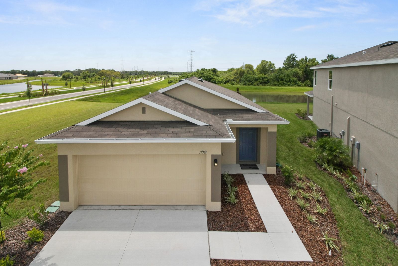 Photo of F1313 in Winter Haven, FL 33881