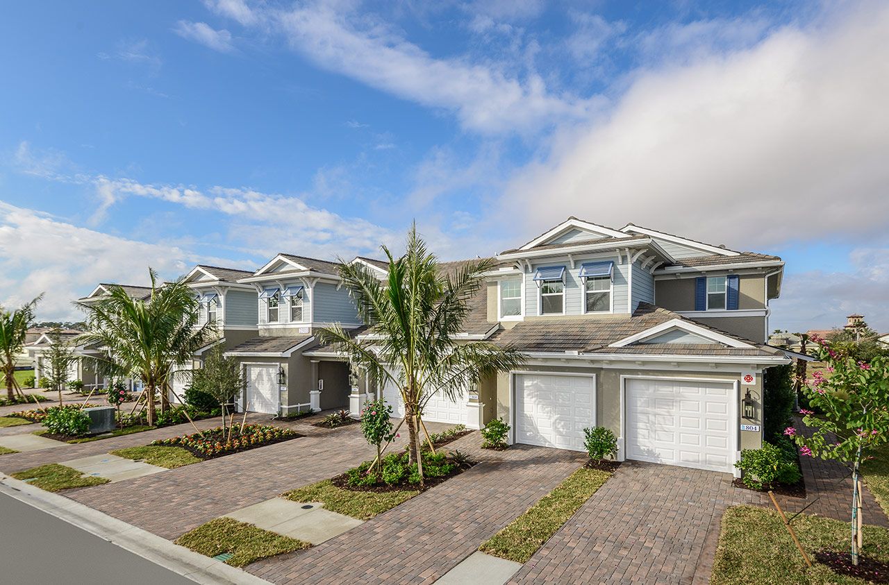 Photo of Kendal in Naples, FL 34120