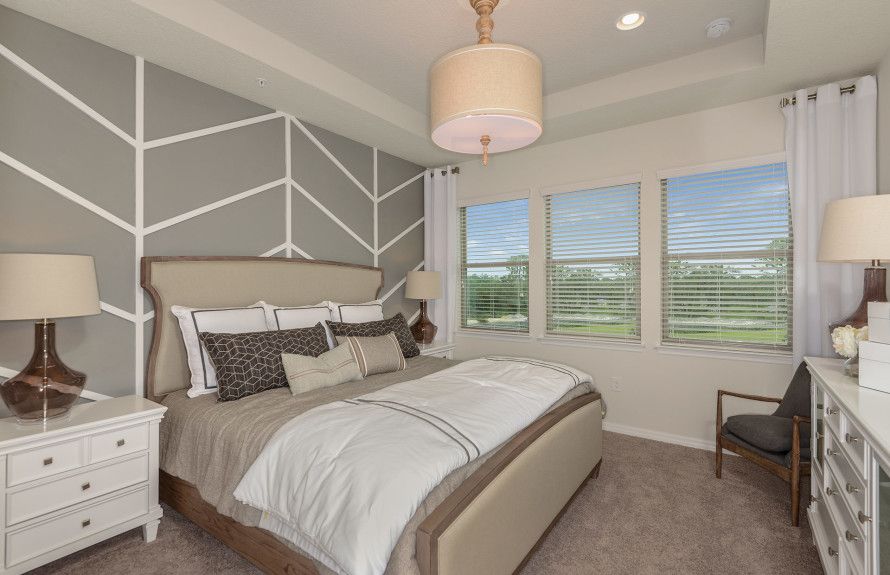 Photo of Overlook at Ruby Lake in Orlando, FL 32836