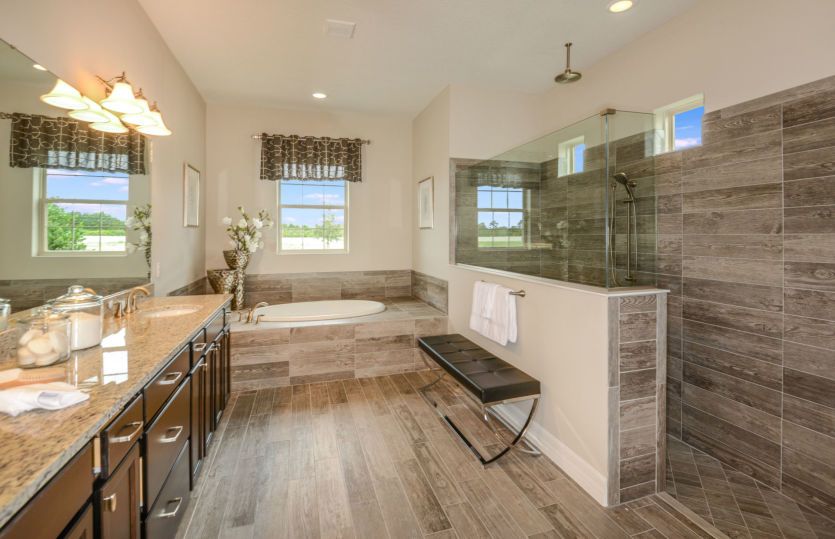 Photo of Gardenside Grand in Palm Harbor, FL 34683