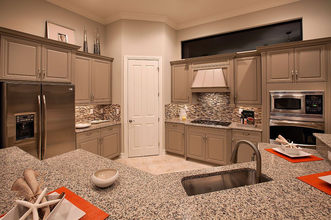 Photo of Jasmine in Naples, FL 34119