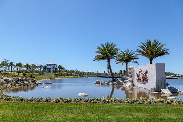 Photo of Stock Signature Homes in Naples, FL 34119