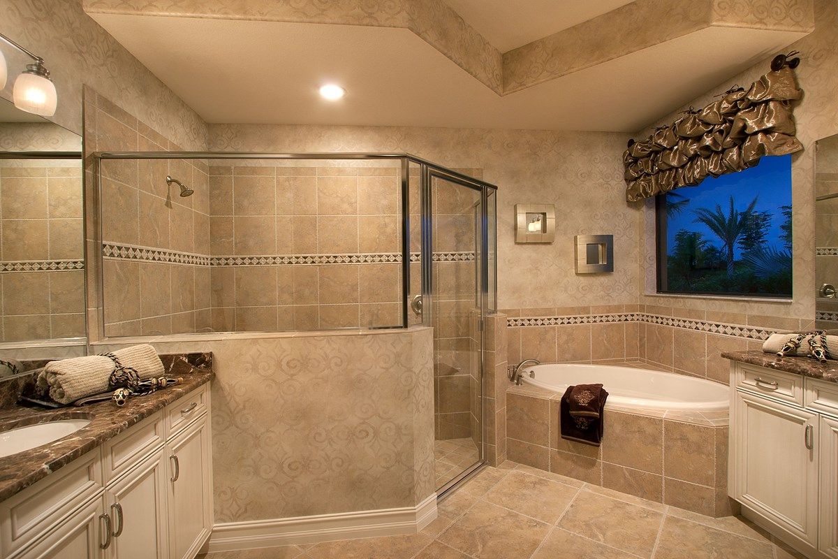 Photo of Ruffino II in Naples, FL 34119