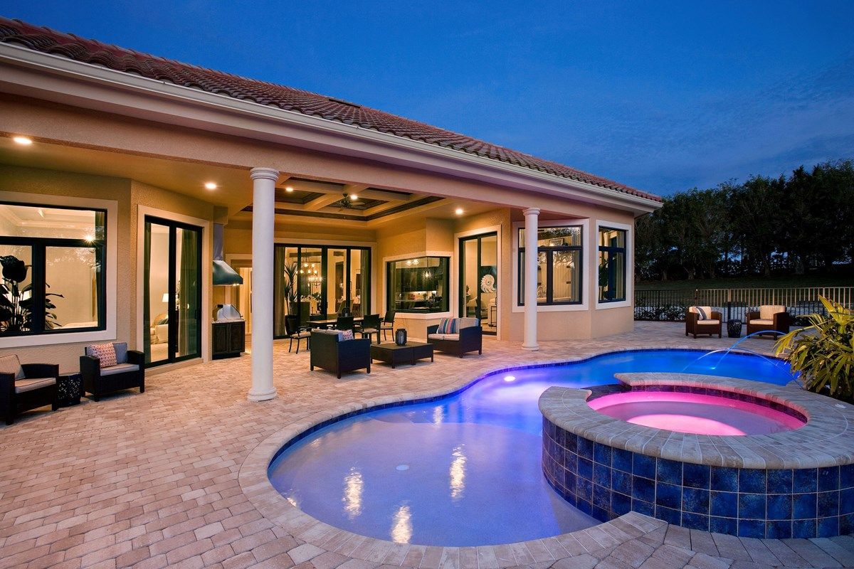 Photo of San Remo III in Naples, FL 34113
