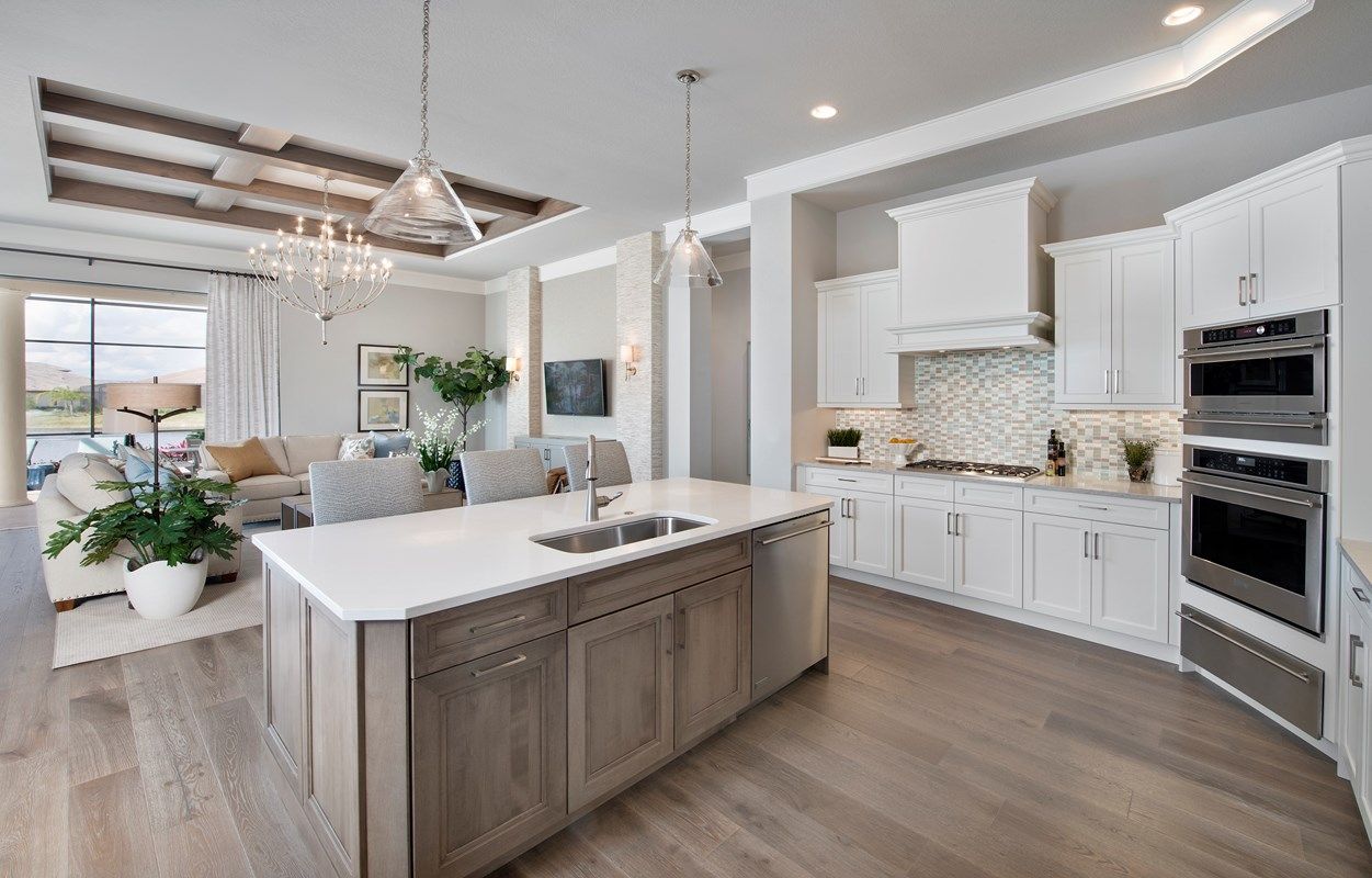 Photo of Majestic II in Naples, FL 34119