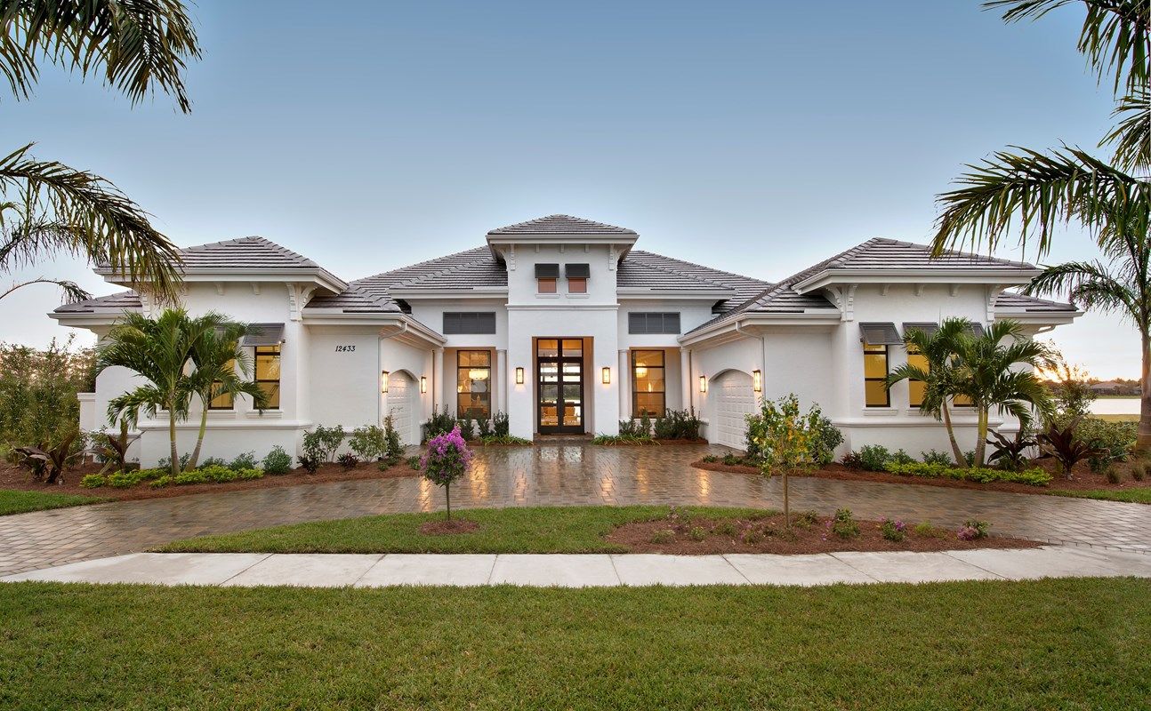 Photo of Windsor III in Naples, FL 34119