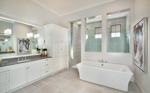 Photo of Gardenia II in Naples, FL 34119