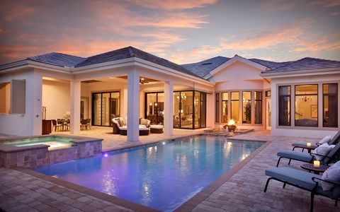 Photo of Regency Manor in Naples, FL 34119