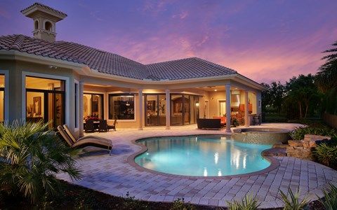 Photo of Regency Manor in Naples, FL 34119