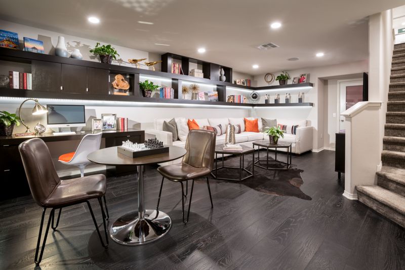 Photo of Ventana Walk in Santa Ana, CA 92703