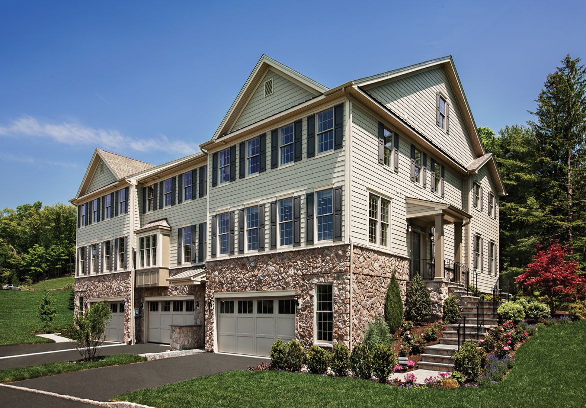 Cortlandt Manor Homes for Active LIV Sotheby's International Realty