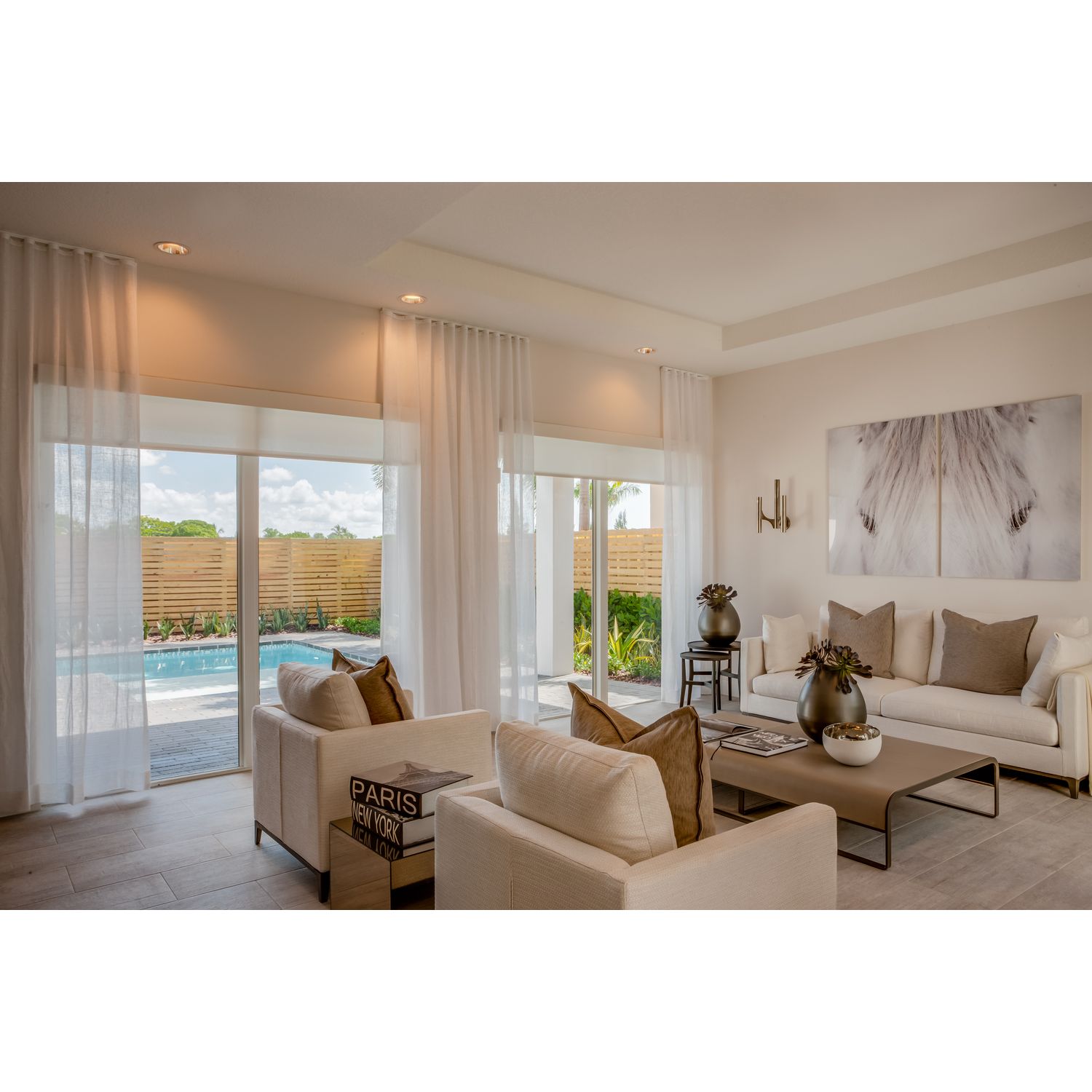 Photo of Mosaic at Venetian Parc in Miami, FL 33187
