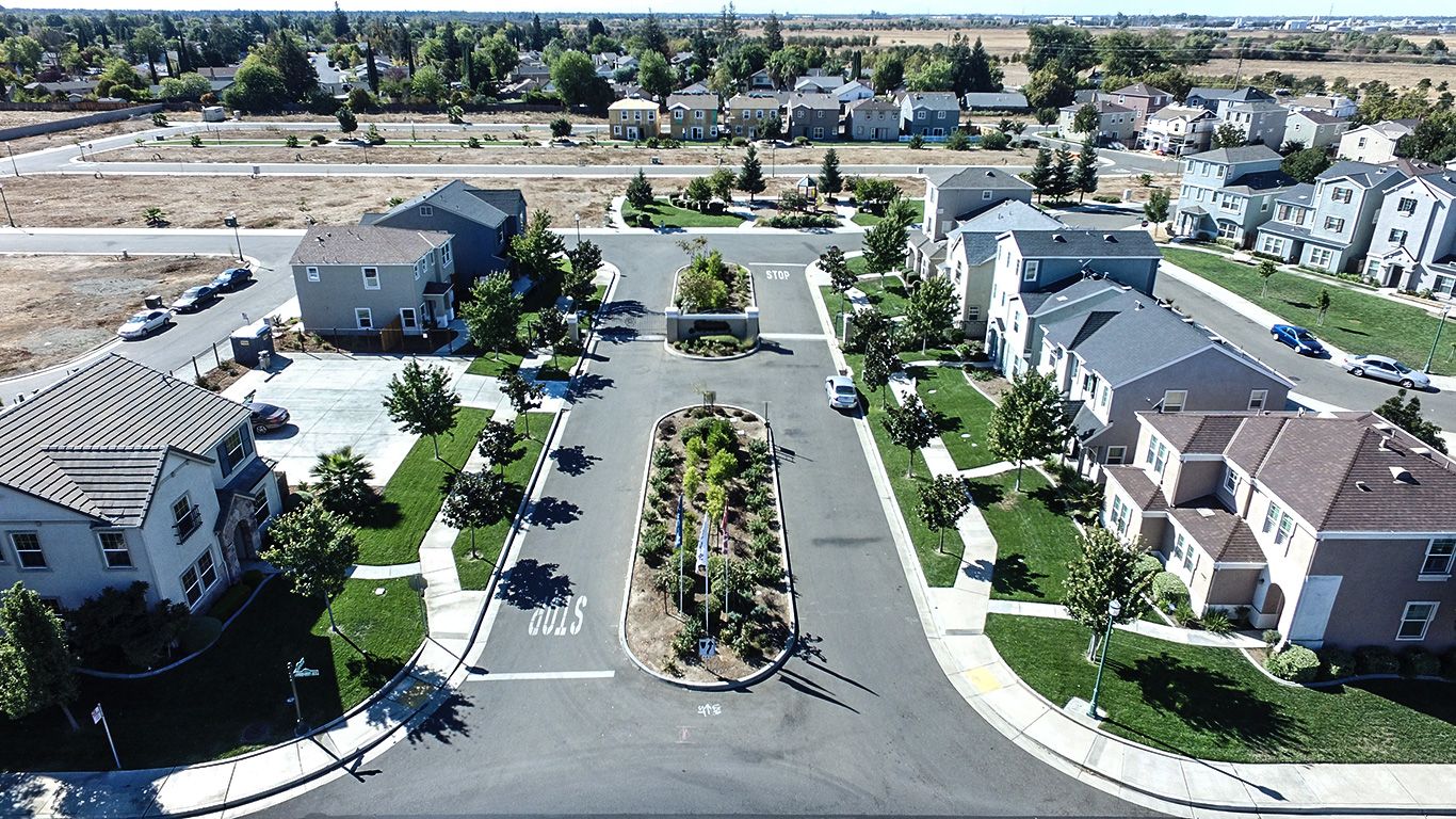 Photo of Somerset in Sacramento, CA 95823