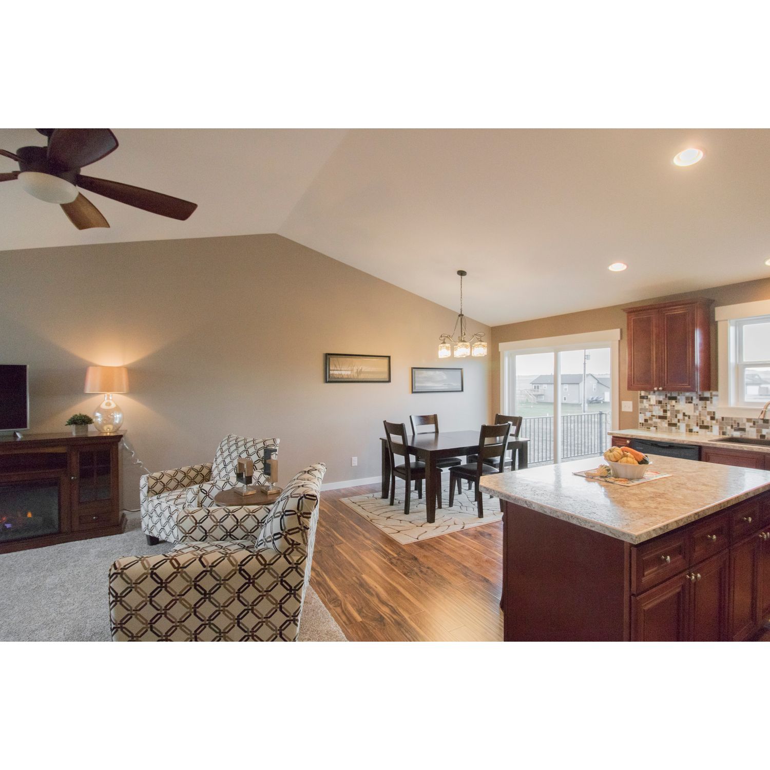 Cumberland Split Foyer Missouri Meadows In Williston